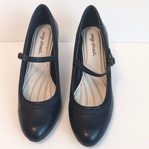 NWOT Navy Blue Easy Street Women's Cecilia Dress Pump Size 11 M